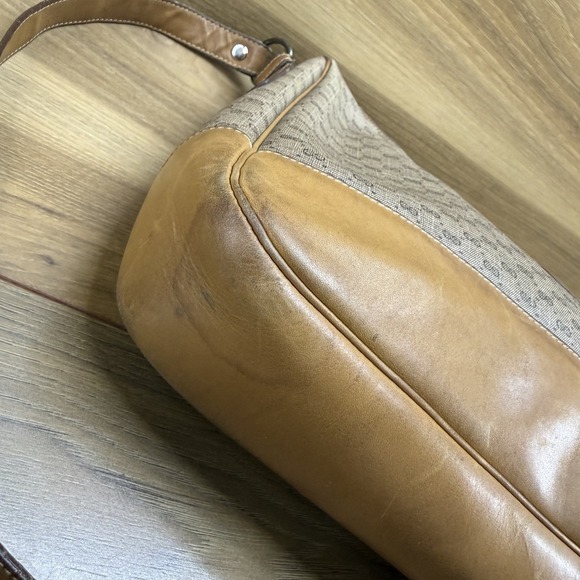 GUCCI Vintage Monogram Large Zip Shoulder Bag Canvas And Leather Trim - Picture 11 of 16